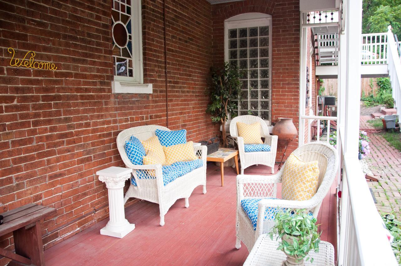 Main Street Inn Parkville Esterno foto