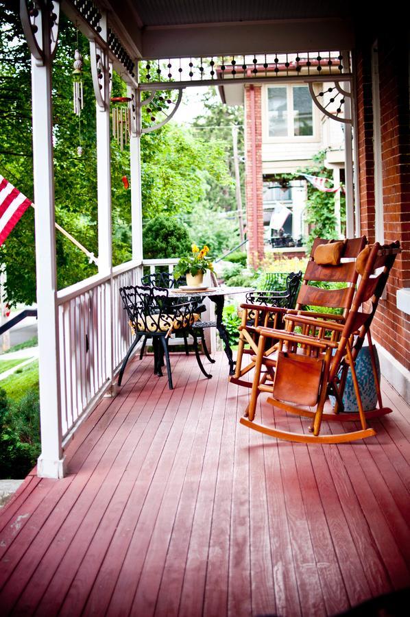 Main Street Inn Parkville Esterno foto